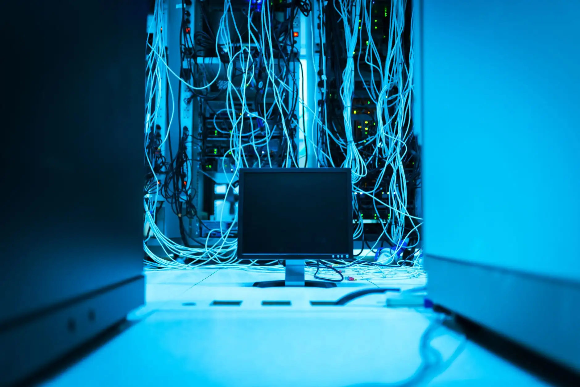 项目管理软件光盘与云端SaaS方案对比：离线部署优势分析正文配图 1